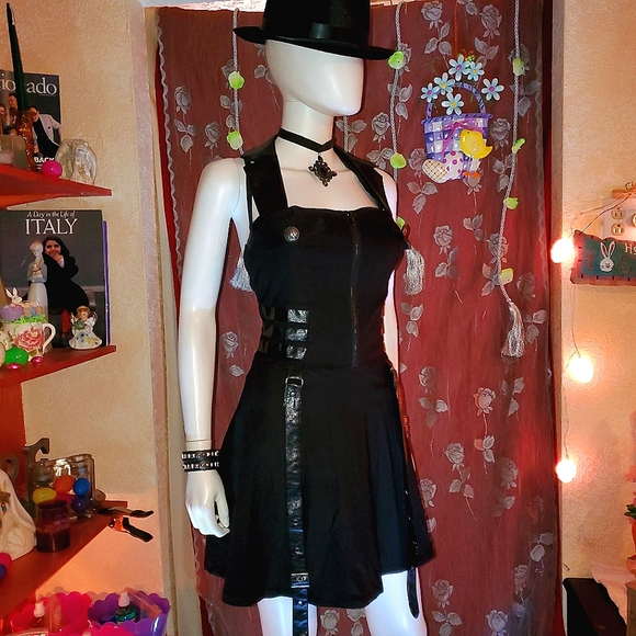 NWOT 🖤Very Cool Goth 🕸Black Halter Style Dress Size L🖤 - Picture 7 of 11